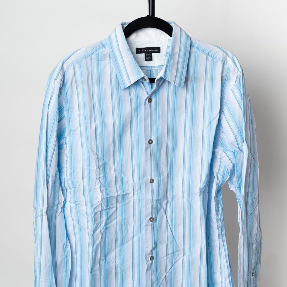 Banana Republic Dress Shirt/Button Up